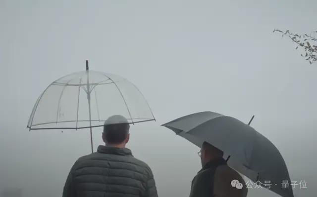 2025最大AI赢家的凡尔赛年度总结哈萨比斯Jeff Dean联手执笔(图8)