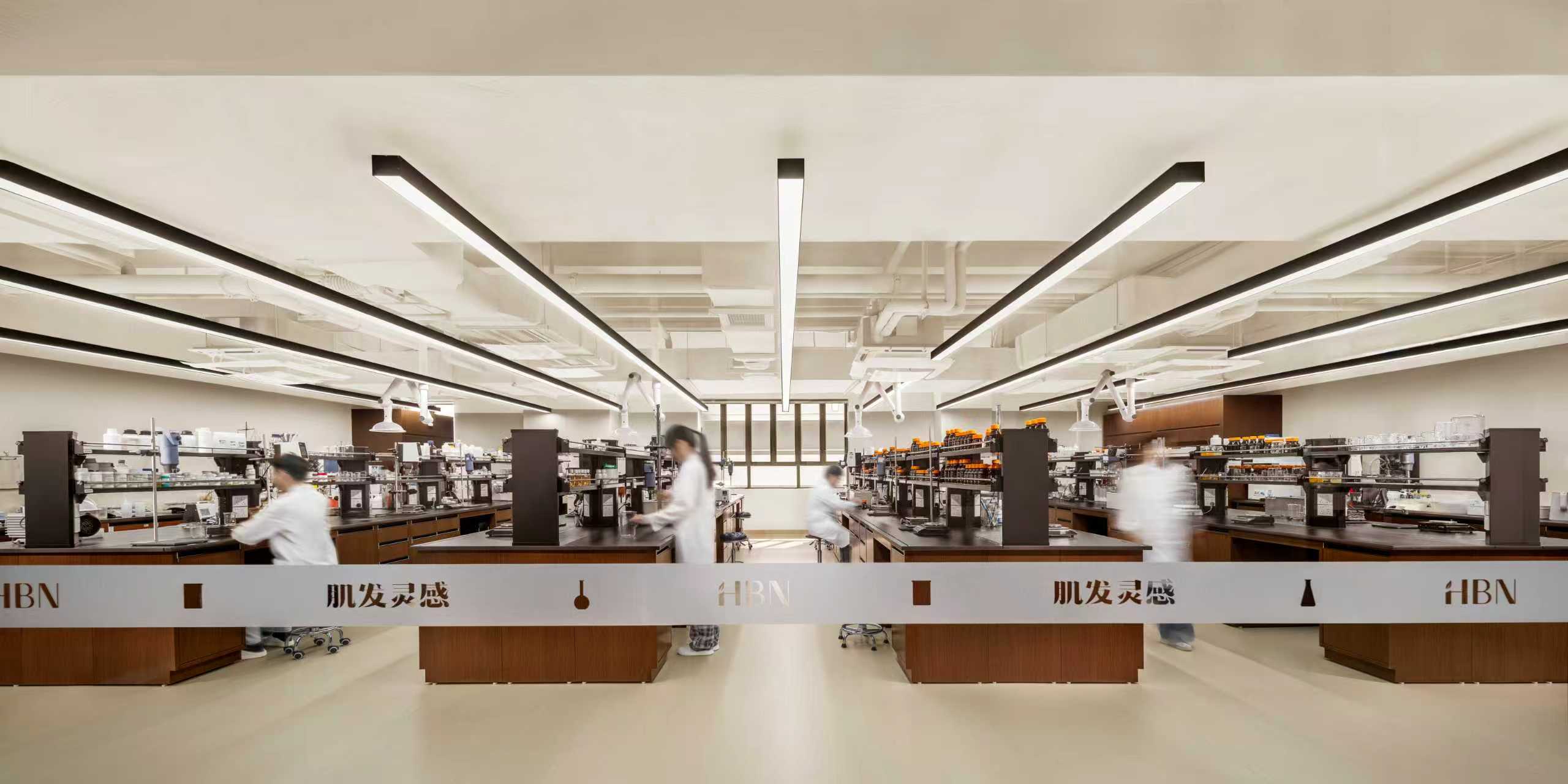 国货美妆高端化新样本HBN以“慢科研”跑出创新加速度(图3)