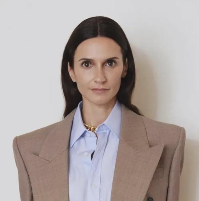 拼多多或二次上市；阿里将发自研AI眼镜；欧莱雅任命印度公司总裁(图10)