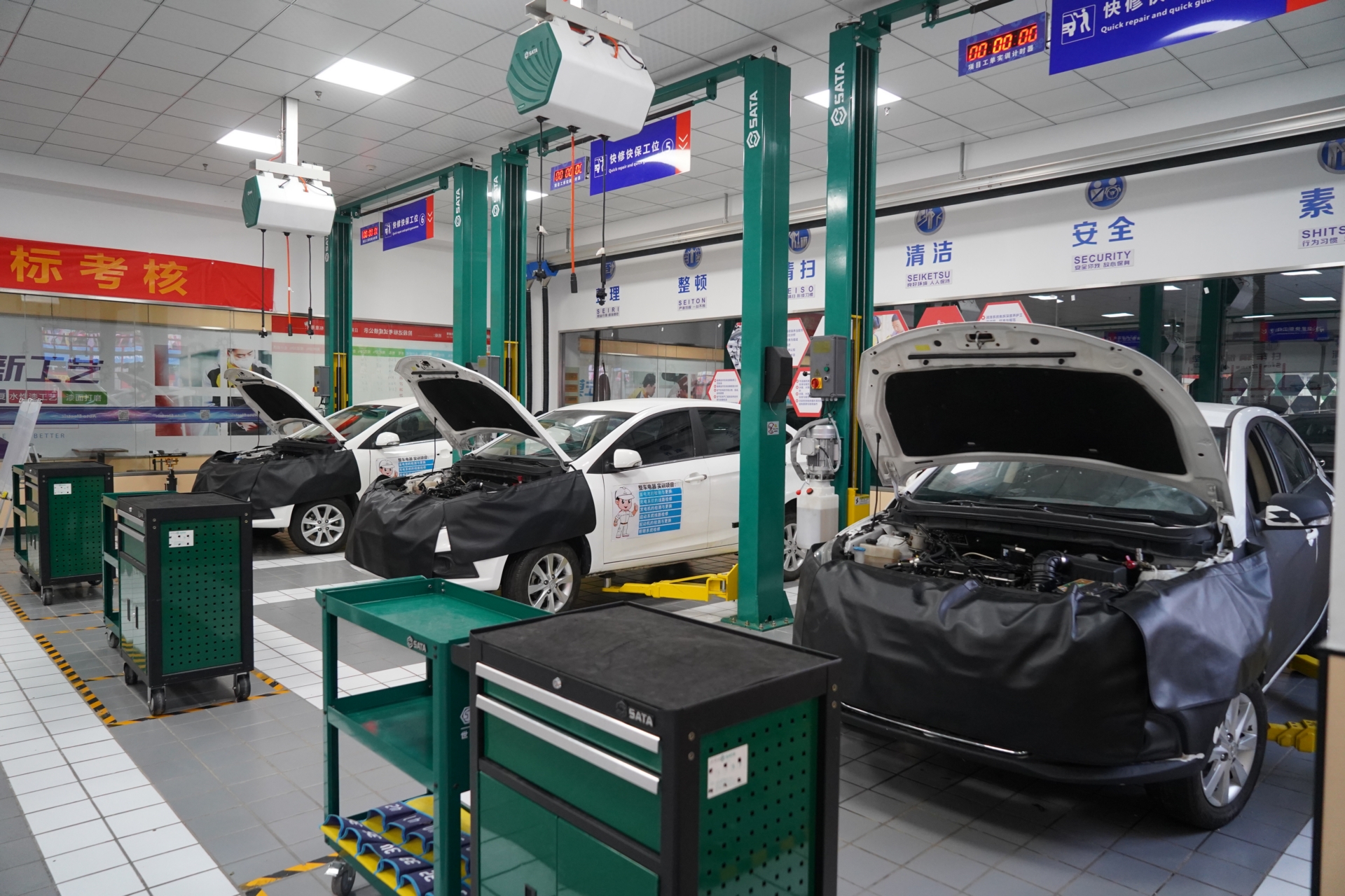 梳理适合女生学的稳定专业技工学校哪家性价比高(图2)