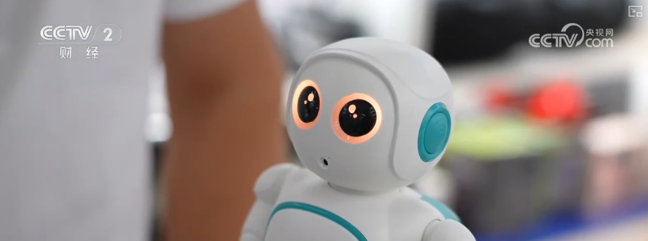 拼科技、拼创新AI加持！外贸增量含“智”量十足 逆风跑出“加速度”(图2)