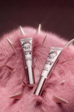 珀莱雅半年营收破53亿多线品牌齐发力你的梳妆台或许就有“爆品”(图3)