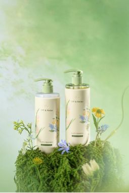 珀莱雅半年营收破53亿多线品牌齐发力你的梳妆台或许就有“爆品”(图4)