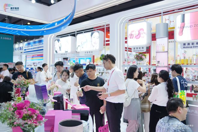 AI美妆新品全球首发腾宇美博会最靓的仔！(图4)