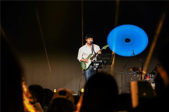 声浪碰撞美妆潮玩 活力唱响青春经济 第四届青春上海大学生音乐节绽放南上海科创中心(图5)